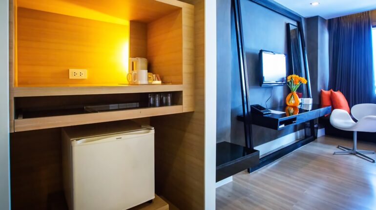 Superior & Deluxe Pantry